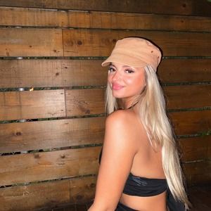 Meet your Posher, Elisabeth